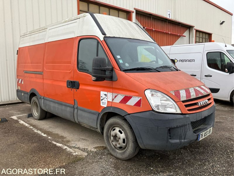 IVECO - 50C15 - 2007 / 332349 KM (P2001860) - Товарно комбе: слика 3 IVECO - 50C15 - 2007 / 332349 KM (P2001860) - Товарно комбе: слика 3