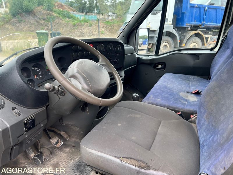 IVECO BENNE 35C12 - Комби кипер: слика 4 IVECO BENNE 35C12 - Комби кипер: слика 4