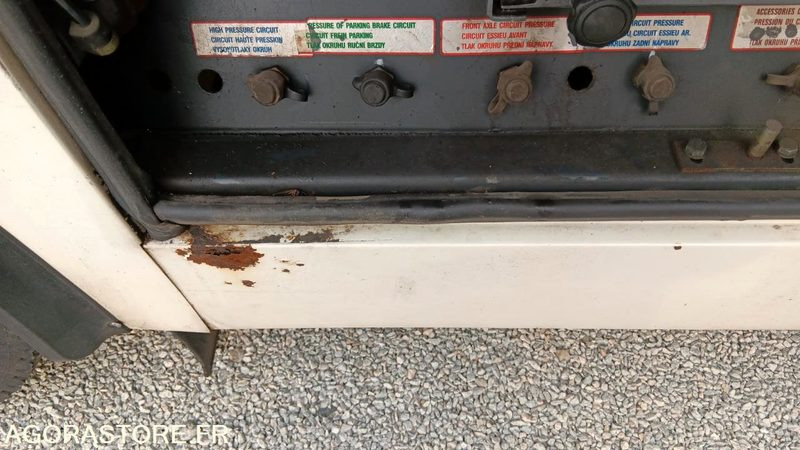 IVECO BUS AXER N°063192 - Минибус, Патничко комбе: слика 4 IVECO BUS AXER N°063192 - Минибус, Патничко комбе: слика 4