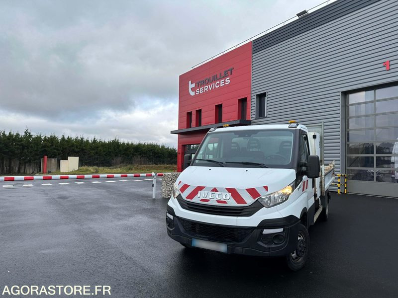 IVECO DAILY CHASSIS CABINE- 2019- 134920KM - Комби кипер: слика 1 IVECO DAILY CHASSIS CABINE- 2019- 134920KM - Комби кипер: слика 1