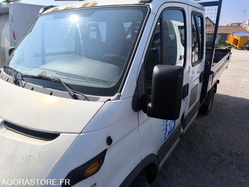 IVECO DAILY - Комби кипер: слика 1 IVECO DAILY - Комби кипер: слика 1