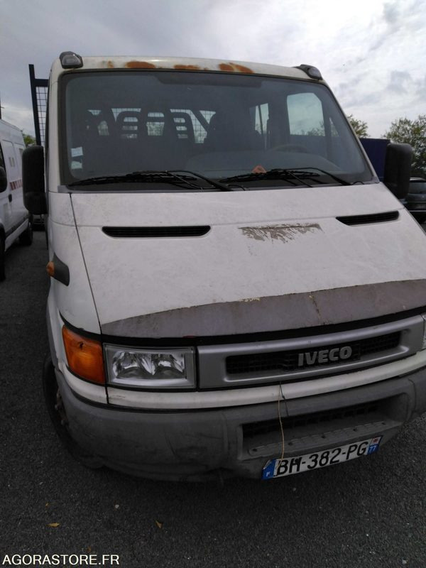 IVECO DAILY - Комби кипер: слика 4 IVECO DAILY - Комби кипер: слика 4