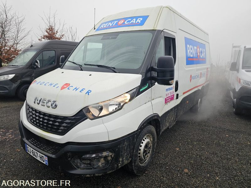 Iveco daily 35S14 - 2022 - 8815 Kms - Товарно комбе: слика 1 Iveco daily 35S14 - 2022 - 8815 Kms - Товарно комбе: слика 1