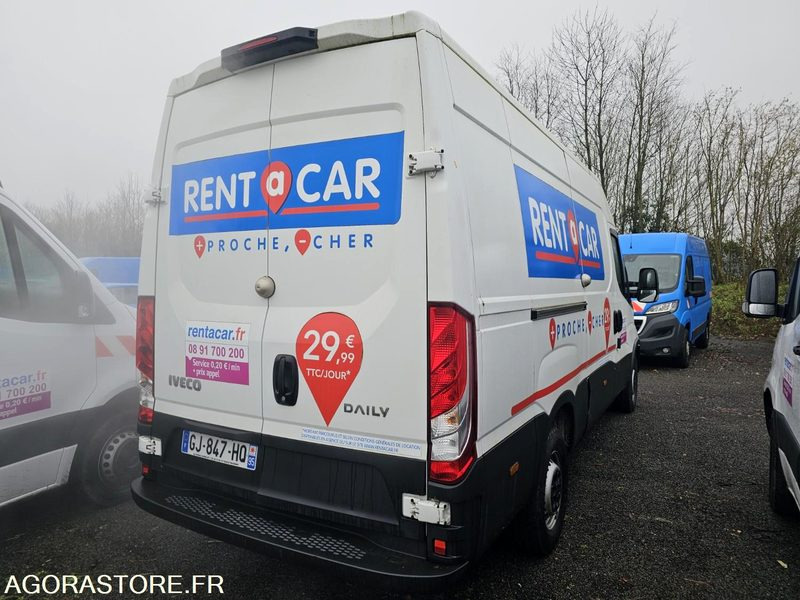 Iveco daily 35S14 - GJ847HQ - 8815 kms 2022 - Товарно комбе: слика 3 Iveco daily 35S14 - GJ847HQ - 8815 kms 2022 - Товарно комбе: слика 3