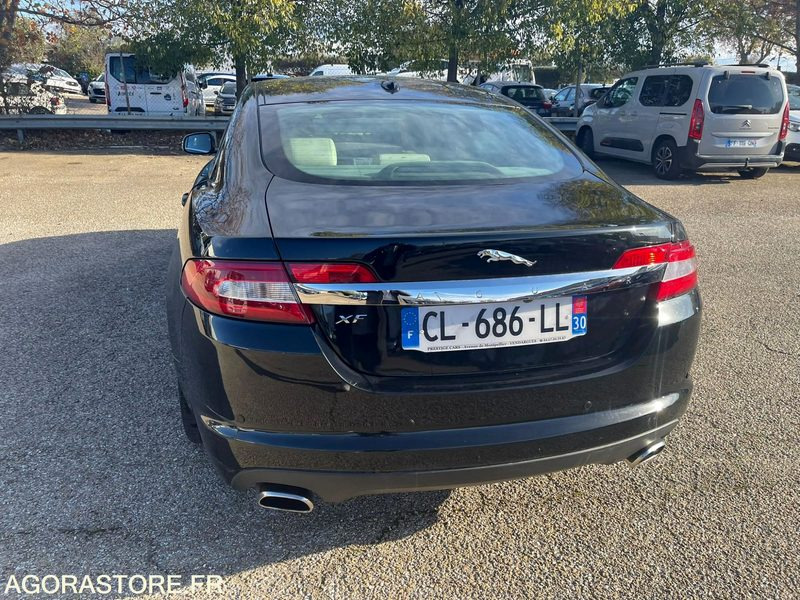 JAGUAR XF 3.0 D 240CH BOITE AUTO - 2011 - 123000KMS - Автомобил: слика 3 JAGUAR XF 3.0 D 240CH BOITE AUTO - 2011 - 123000KMS - Автомобил: слика 3
