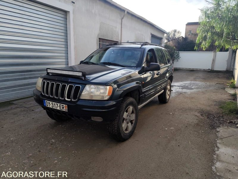 JEEP CHEROKEE 4.7 V8 ESSENCE GPL - 2000 - 271500KMS - SUV: слика 1 JEEP CHEROKEE 4.7 V8 ESSENCE GPL - 2000 - 271500KMS - SUV: слика 1