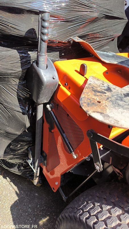 KUBOTA Modèle GR2100EC2 - 2010 - Градинарска косилка: слика 3 KUBOTA Modèle GR2100EC2 - 2010 - Градинарска косилка: слика 3
