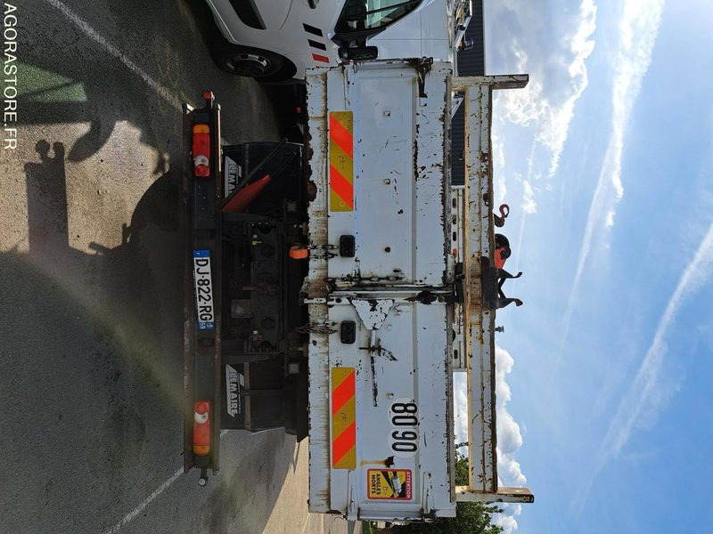 CAMION BENNE GRUE IVECO - 2014 / 240742 KM - Камион: слика 3 CAMION BENNE GRUE IVECO - 2014 / 240742 KM - Камион: слика 3