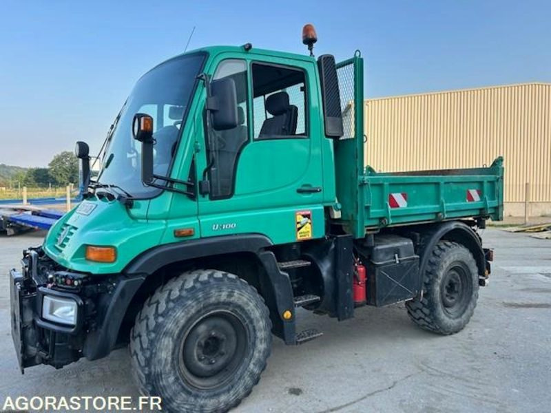 MERCEDES UNIMOG U300C VERSION COMMUNALE 2003 38210 KM + EPAREUSE CMV 450GP - Камион: слика 3 MERCEDES UNIMOG U300C VERSION COMMUNALE 2003 38210 KM + EPAREUSE CMV 450GP - Камион: слика 3