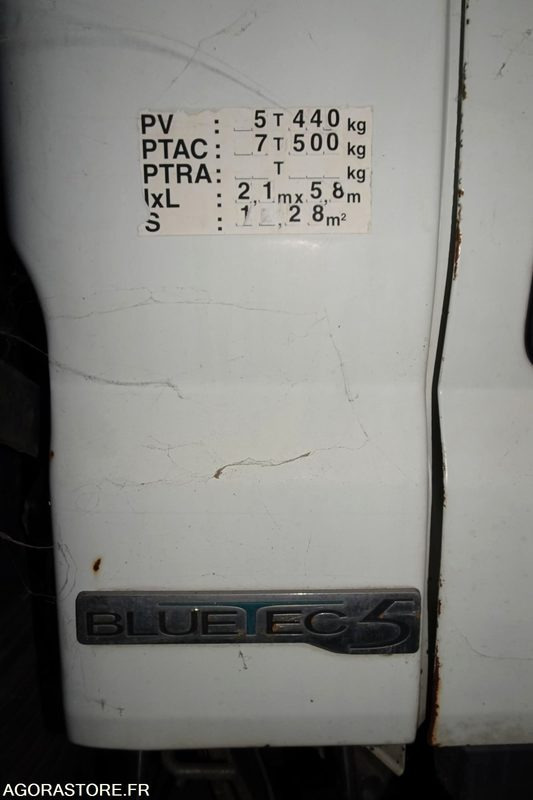 Mitsubishi Fuso Bluetec 5 - Камион: слика 4 Mitsubishi Fuso Bluetec 5 - Камион: слика 4