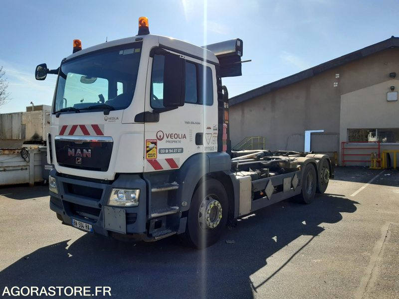PORTEUR AMPLIROLL MAN TGS 26.400 (R51996) - BRAS GUIMA PALFINGER-2011-563 000 Km - Камион: слика 1 PORTEUR AMPLIROLL MAN TGS 26.400 (R51996) - BRAS GUIMA PALFINGER-2011-563 000 Km - Камион: слика 1
