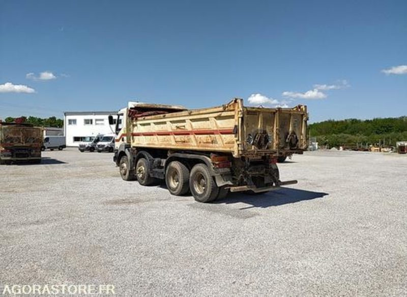 Porteur 8x4 Renault KERAX - DL116LZ - 2005 / 727486 KM (ML557) - Камион: слика 3 Porteur 8x4 Renault KERAX - DL116LZ - 2005 / 727486 KM (ML557) - Камион: слика 3