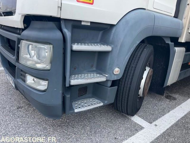 Porteur MAN 400CV 19t Remorquant - 2012 - 950893 Kms - Камион: слика 5 Porteur MAN 400CV 19t Remorquant - 2012 - 950893 Kms - Камион: слика 5