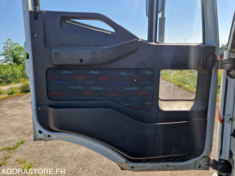 Porteur benne grue Iveco 80E15 - GR587XR - Камион: слика 5 Porteur benne grue Iveco 80E15 - GR587XR - Камион: слика 5