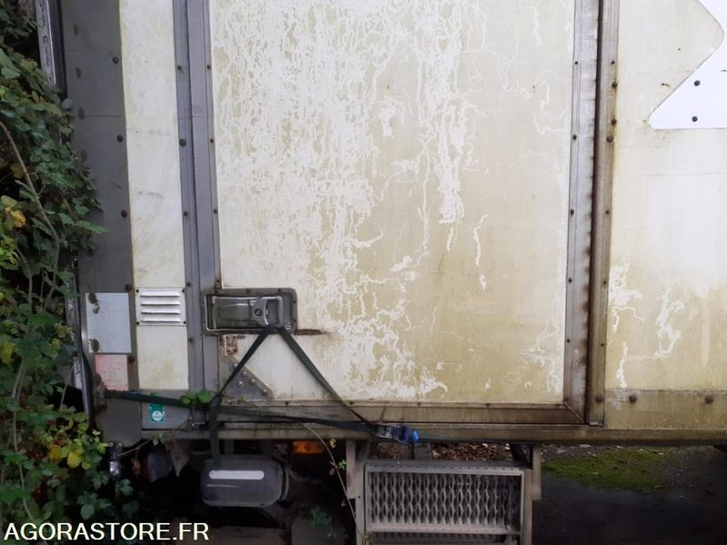 RENAULT - MIDLUM 16T - 2012 / 622675 KM (CC-531-HD) - Камион: слика 5 RENAULT - MIDLUM 16T - 2012 / 622675 KM (CC-531-HD) - Камион: слика 5