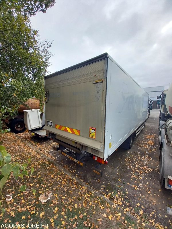 RENAULT MIDLUM - 2014 - 480000 Kms - Камион: слика 3 RENAULT MIDLUM - 2014 - 480000 Kms - Камион: слика 3