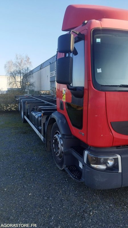 RENAULT PREMIUM 340 DXI - 2012 - 142852 km CJ-342-LE - Камион: слика 2 RENAULT PREMIUM 340 DXI - 2012 - 142852 km CJ-342-LE - Камион: слика 2