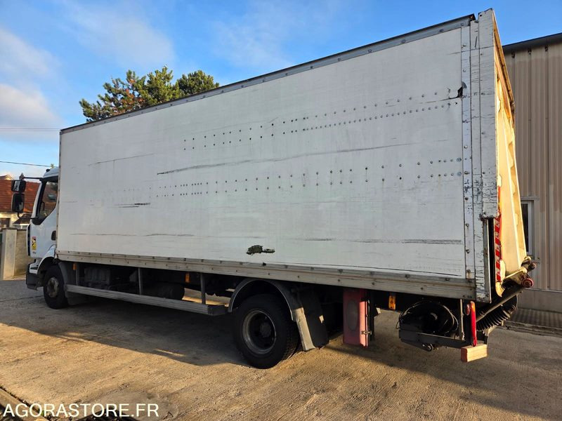 Renault Midlum - 2008 - 371904 Kms - Камион: слика 4 Renault Midlum - 2008 - 371904 Kms - Камион: слика 4