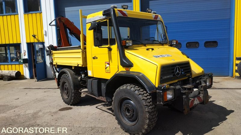 UNIMOG U110 AVEC GRUE ARRIERE CHASSIS - Камион: слика 1 UNIMOG U110 AVEC GRUE ARRIERE CHASSIS - Камион: слика 1