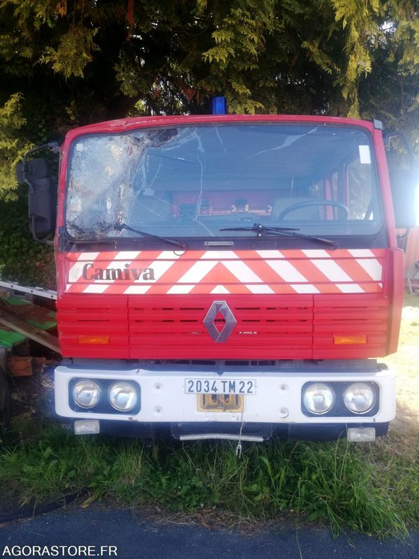 FPT RENAULT G 230 (POUR PIECES) - Камион влекач: слика 1 FPT RENAULT G 230 (POUR PIECES) - Камион влекач: слика 1