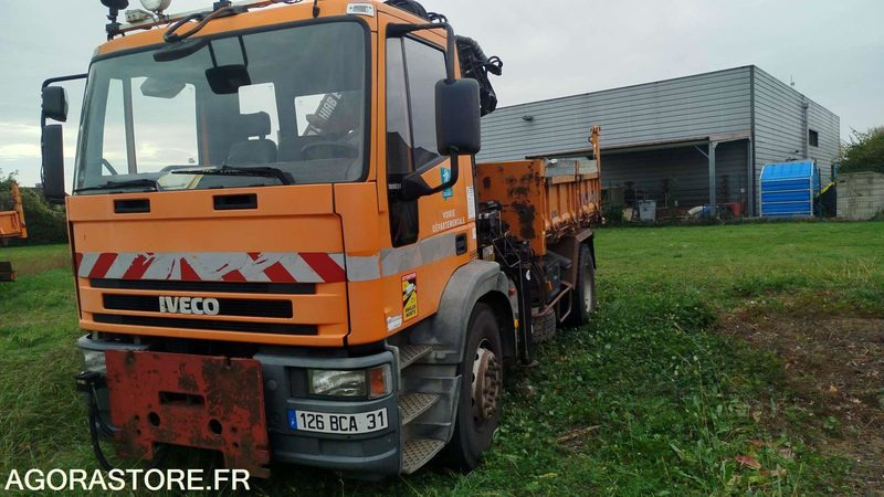 Iveco 180E24 - 2003 - 251793km - 126BCA31 - Камион влекач: слика 1 Iveco 180E24 - 2003 - 251793km - 126BCA31 - Камион влекач: слика 1