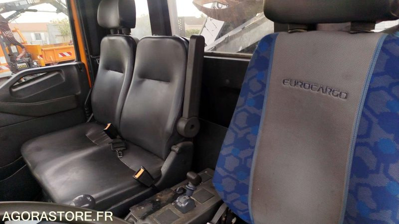 Iveco 180E24 - 2003 - 251793km - 126BCA31 - Камион влекач: слика 5 Iveco 180E24 - 2003 - 251793km - 126BCA31 - Камион влекач: слика 5