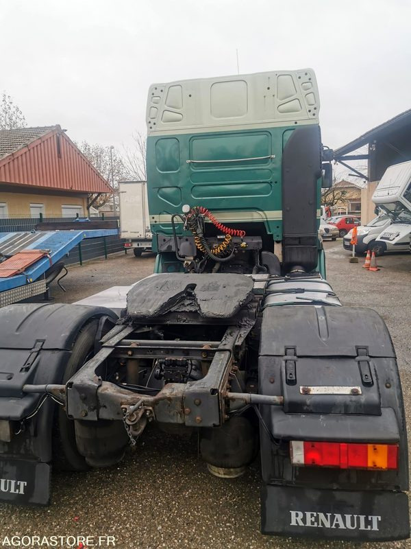 Tracteur - Renault - 420 dci - 2005 - 620000km - Камион влекач: слика 2 Tracteur - Renault - 420 dci - 2005 - 620000km - Камион влекач: слика 2