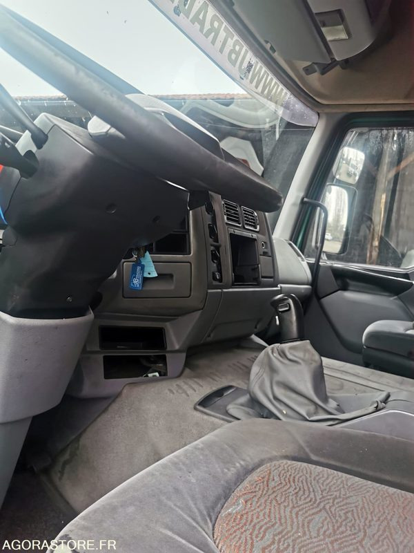 Tracteur - Renault - 420 dci - 2005 - 620000km - Камион влекач: слика 5 Tracteur - Renault - 420 dci - 2005 - 620000km - Камион влекач: слика 5