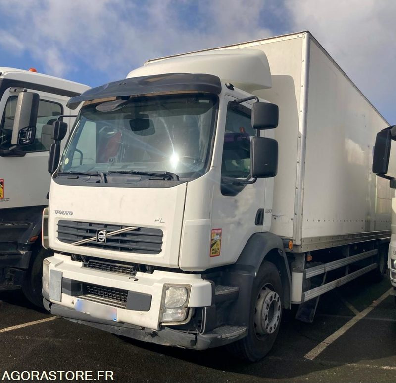 VOLVO FL 290 - 2013 - 568 476km - Камион влекач: слика 1 VOLVO FL 290 - 2013 - 568 476km - Камион влекач: слика 1