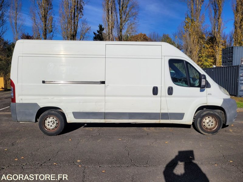 FIAT DUCATO DIESEL - AJ-836-BC - VIN ZFA25000001713110 - Комбе: слика 4 FIAT DUCATO DIESEL - AJ-836-BC - VIN ZFA25000001713110 - Комбе: слика 4