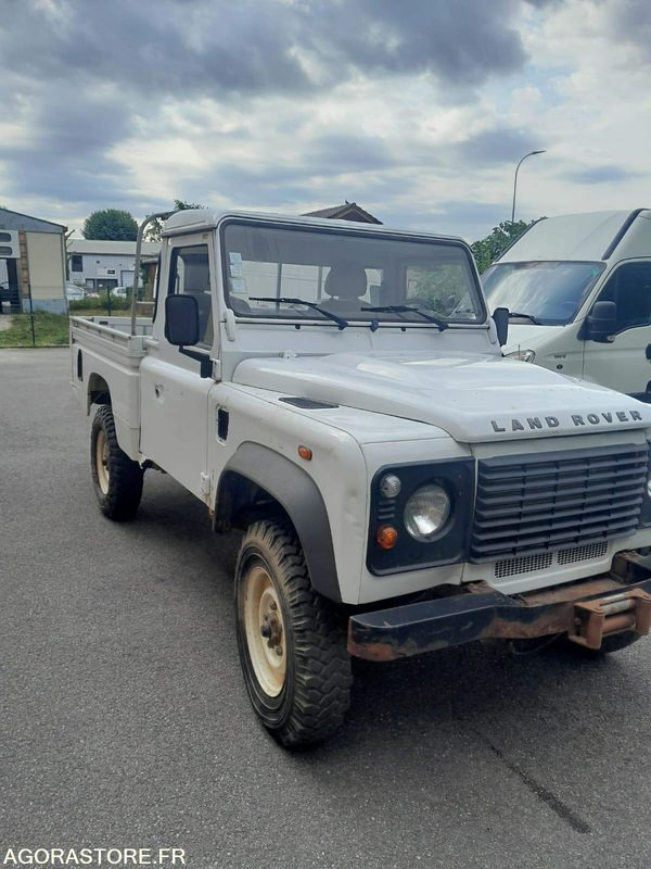 LAND ROVER DEFENDER 110 - 2012 - 81370KM - SUV: слика 2 LAND ROVER DEFENDER 110 - 2012 - 81370KM - SUV: слика 2