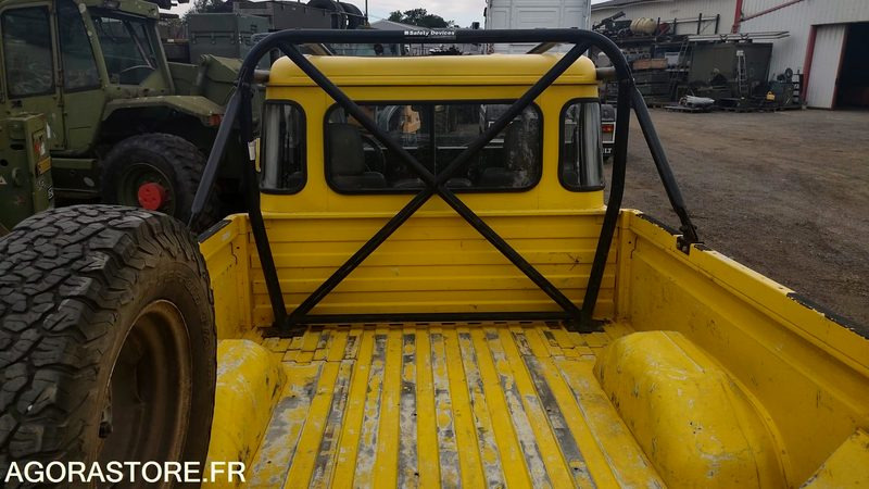 LAND ROVER DEFENDER - 2003 - 98879km - Пикап: слика 4 LAND ROVER DEFENDER - 2003 - 98879km - Пикап: слика 4
