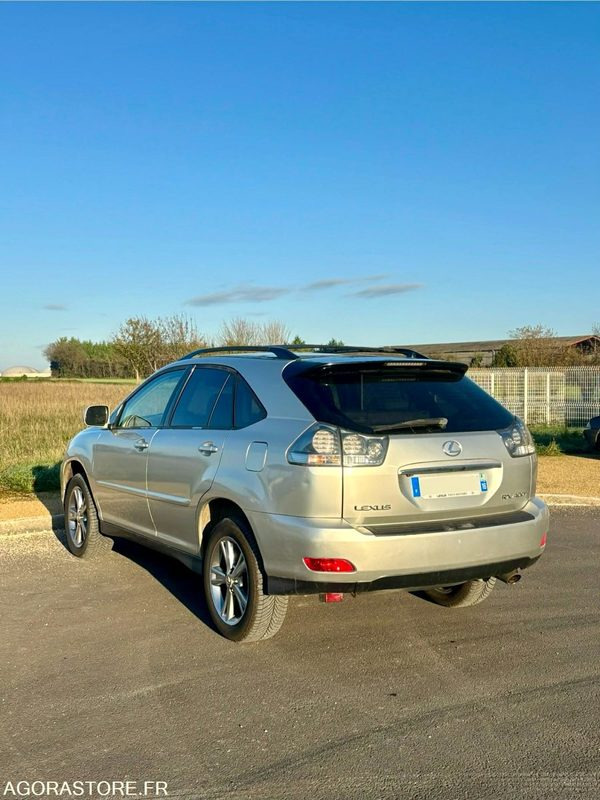 LEXUS RX 3.3 400H 211CV BOITE AUTO HYBRID -ESSENCE - ETHANOL - SUV: слика 4 LEXUS RX 3.3 400H 211CV BOITE AUTO HYBRID -ESSENCE - ETHANOL - SUV: слика 4