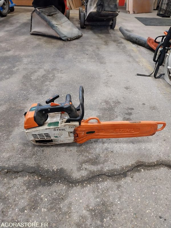 LOT de 3 tronçonneuses STIHL / - Градинарска опрема: слика 5 LOT de 3 tronçonneuses STIHL / - Градинарска опрема: слика 5