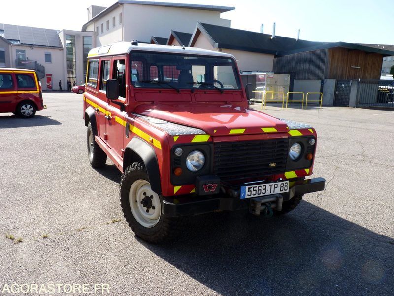Land Rover Defender Long - SUV: слика 1 Land Rover Defender Long - SUV: слика 1