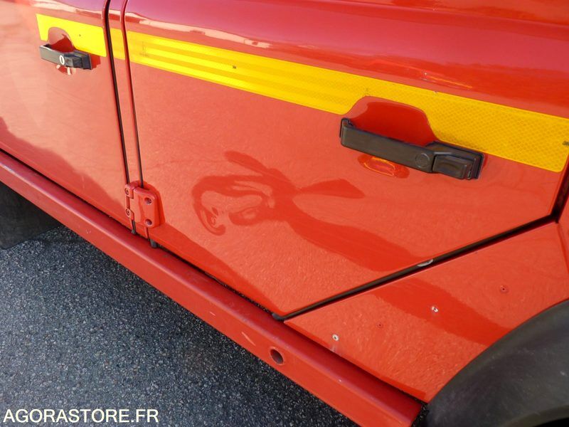 Land Rover Defender Long - SUV: слика 3 Land Rover Defender Long - SUV: слика 3