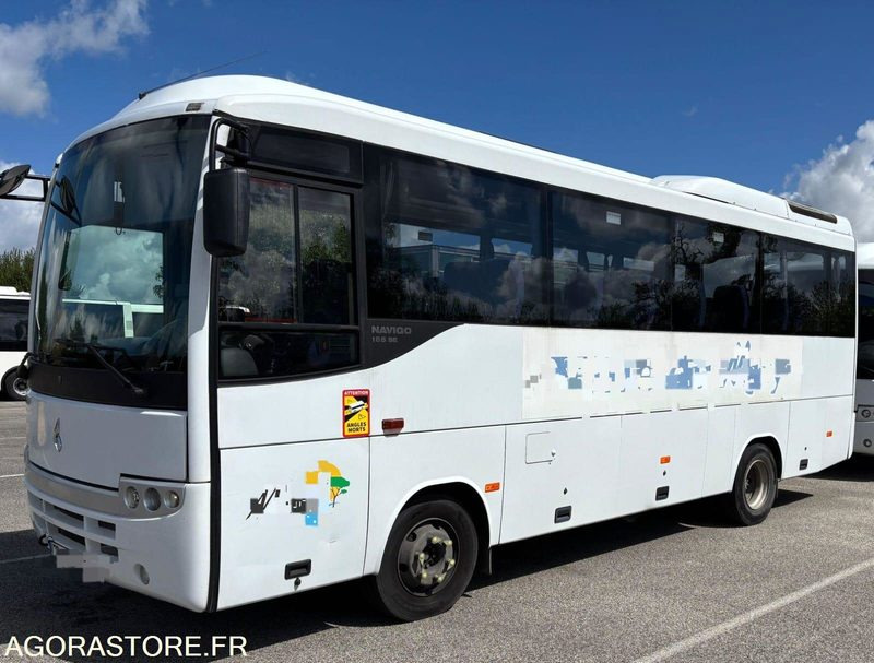 Lot de 3 minibus Mercedes mago et otokar navigo - Минибус, Патничко комбе: слика 1 Lot de 3 minibus Mercedes mago et otokar navigo - Минибус, Патничко комбе: слика 1