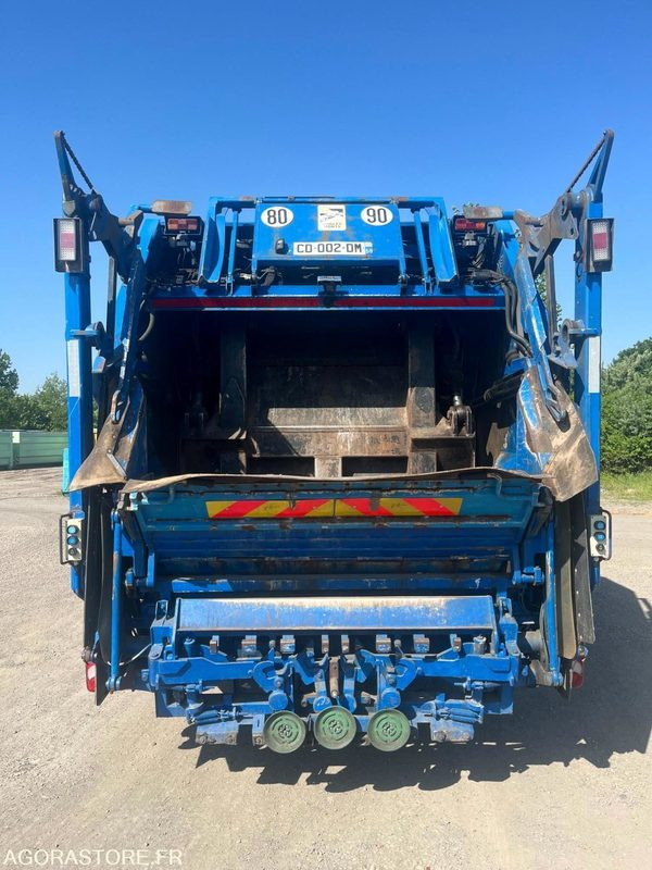 MAN 26T/BOM - CD002DM - 2012 / 518 646 KM - Камион за ѓубре: слика 5 MAN 26T/BOM - CD002DM - 2012 / 518 646 KM - Камион за ѓубре: слика 5