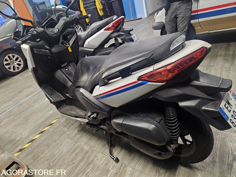 MBK EVOLIS - 2017 - 10770KM - EM830CC (CG ABS) - Мотоцикл: слика 4 MBK EVOLIS - 2017 - 10770KM - EM830CC (CG ABS) - Мотоцикл: слика 4