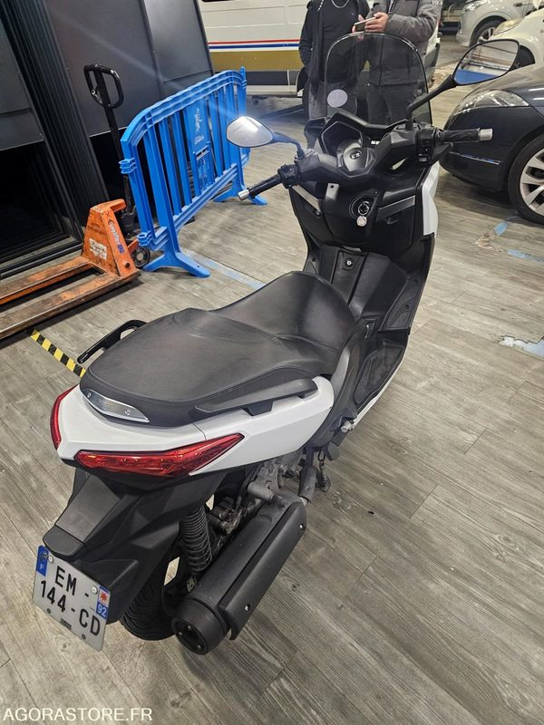 MBK EVOLIS - 2017 - 16338KM - EM144CD (CG ABS) - Мотоцикл: слика 3 MBK EVOLIS - 2017 - 16338KM - EM144CD (CG ABS) - Мотоцикл: слика 3