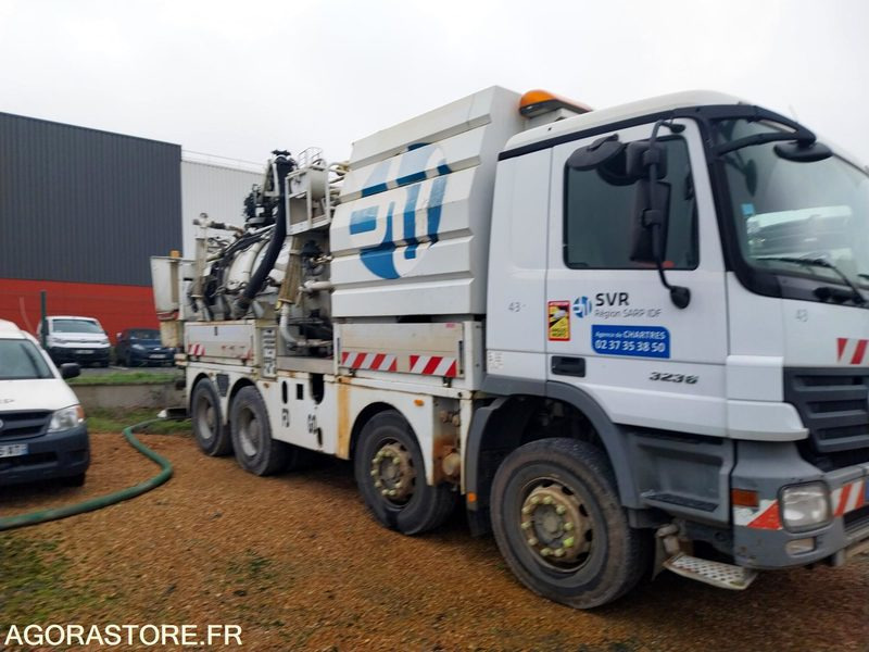 MERCEDES ACTROS 3236 HUWER 2002 (195215Km) ROULANT EXPORT UNIQUEMENT - Вакуумски камион: слика 2 MERCEDES ACTROS 3236 HUWER 2002 (195215Km) ROULANT EXPORT UNIQUEMENT - Вакуумски камион: слика 2