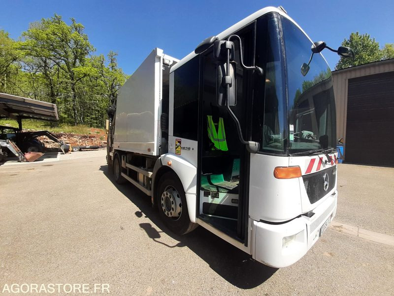 MERCEDES-BENZ Econic 1829 - 286 739 km - 2012 - Камион за ѓубре: слика 3 MERCEDES-BENZ Econic 1829 - 286 739 km - 2012 - Камион за ѓубре: слика 3
