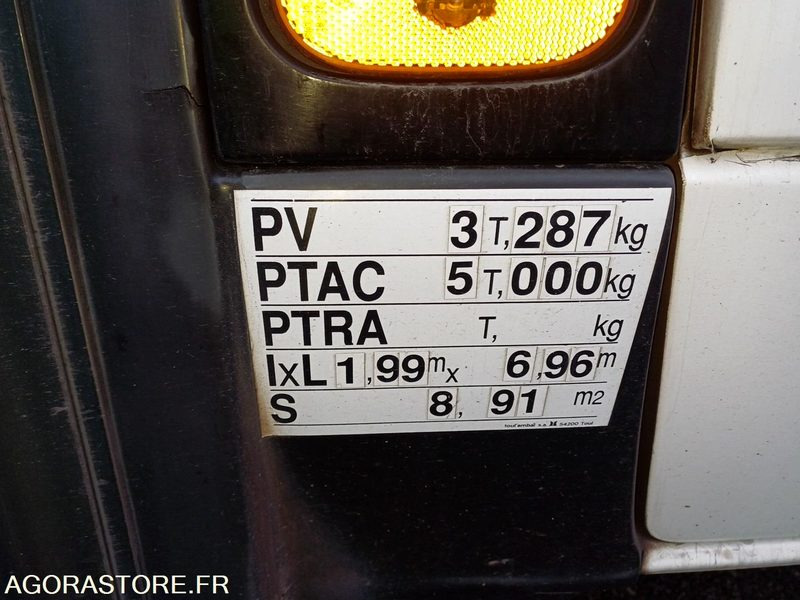 MERCEDES - CITY 23 SPRINTER - 2017 / 235451 KM - EL732CB (73168) - Минибус, Патничко комбе: слика 5 MERCEDES - CITY 23 SPRINTER - 2017 / 235451 KM - EL732CB (73168) - Минибус, Патничко комбе: слика 5