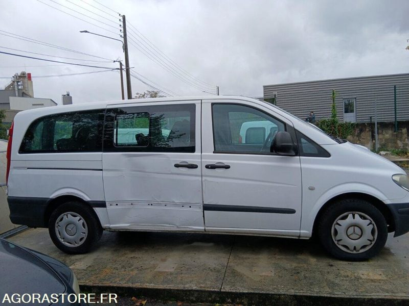 MERCEDES VITO - 2007 - 132342km - Минибус, Патничко комбе: слика 3 MERCEDES VITO - 2007 - 132342km - Минибус, Патничко комбе: слика 3
