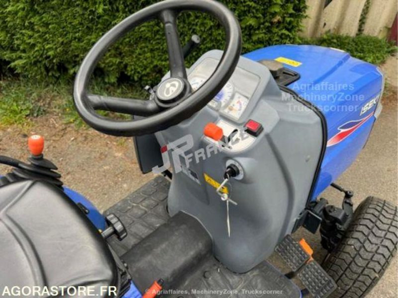 MICROTRACTEUR ISEKI 3185 16CV BOITE MECA ROUES GAZON CARTE GRISE - Трактор: слика 4 MICROTRACTEUR ISEKI 3185 16CV BOITE MECA ROUES GAZON CARTE GRISE - Трактор: слика 4