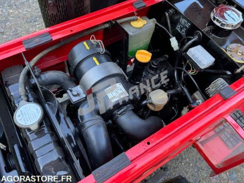 MICROTRACTEUR YANMAR 16CV 3 CYLINDRES DIESEL D'OCCASION 4 RM PDF 3 PTS COMPLET - Трактор: слика 4 MICROTRACTEUR YANMAR 16CV 3 CYLINDRES DIESEL D'OCCASION 4 RM PDF 3 PTS COMPLET - Трактор: слика 4