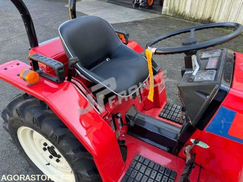MICROTRACTEUR YANMAR 16CV 3 CYLINDRES DIESEL D'OCCASION 4 RM PDF 3 PTS COMPLET - Трактор: слика 3 MICROTRACTEUR YANMAR 16CV 3 CYLINDRES DIESEL D'OCCASION 4 RM PDF 3 PTS COMPLET - Трактор: слика 3