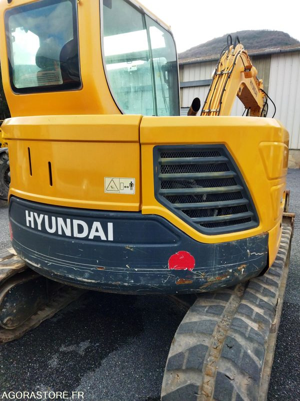 MINI PELLE HYUNDAI ROBEX 80 - Багер: слика 2 MINI PELLE HYUNDAI ROBEX 80 - Багер: слика 2