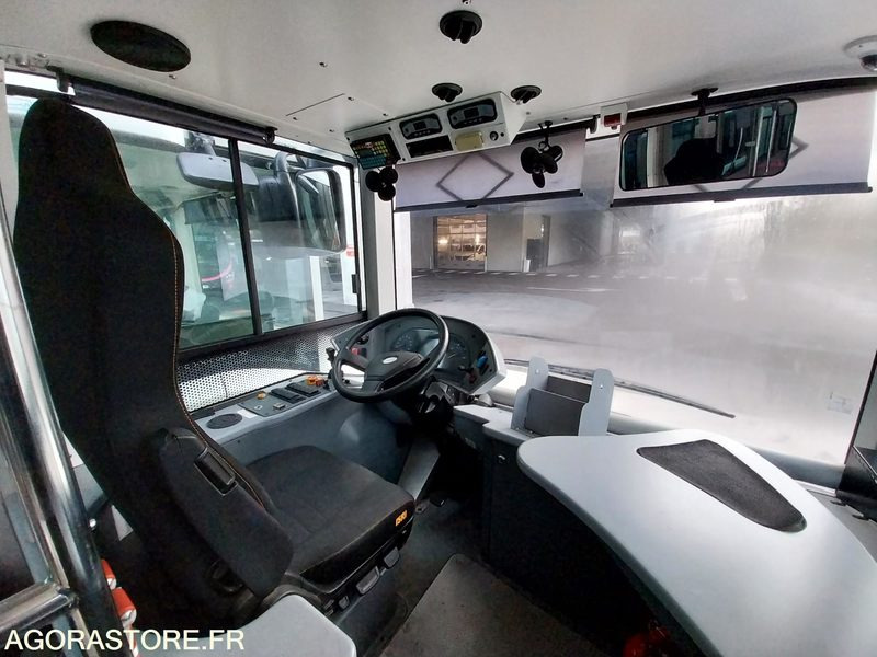 MINIBUS BLUEBUS BOLLORE 100% ELECTRIQUE - Минибус, Електричен автобус: слика 5 MINIBUS BLUEBUS BOLLORE 100% ELECTRIQUE - Минибус, Електричен автобус: слика 5