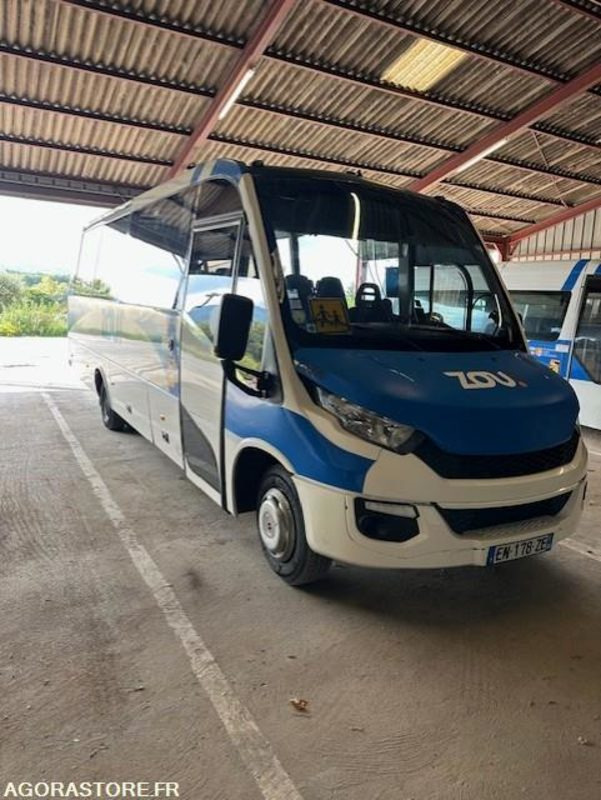 MINICARS IVECO BUS DAILY TOURYS 25396 MEC 2017 KM 277000 EN-178-ZE - Минибус, Патничко комбе: слика 2 MINICARS IVECO BUS DAILY TOURYS 25396 MEC 2017 KM 277000 EN-178-ZE - Минибус, Патничко комбе: слика 2